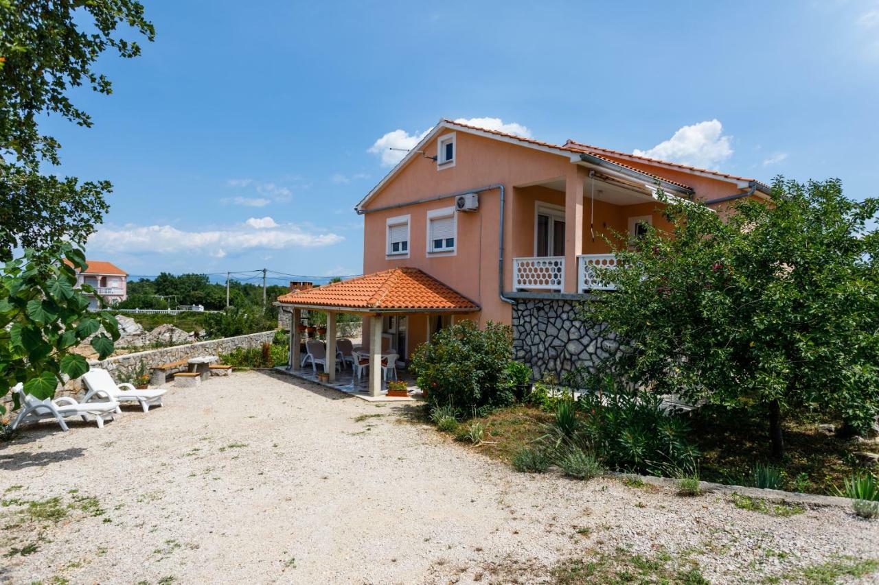Apartman Dobrila Vrh  Extérieur photo
