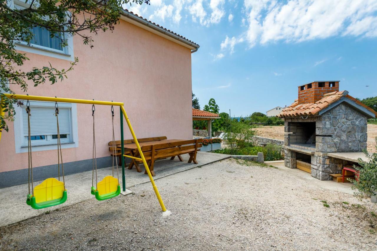 Apartman Dobrila Vrh  Extérieur photo
