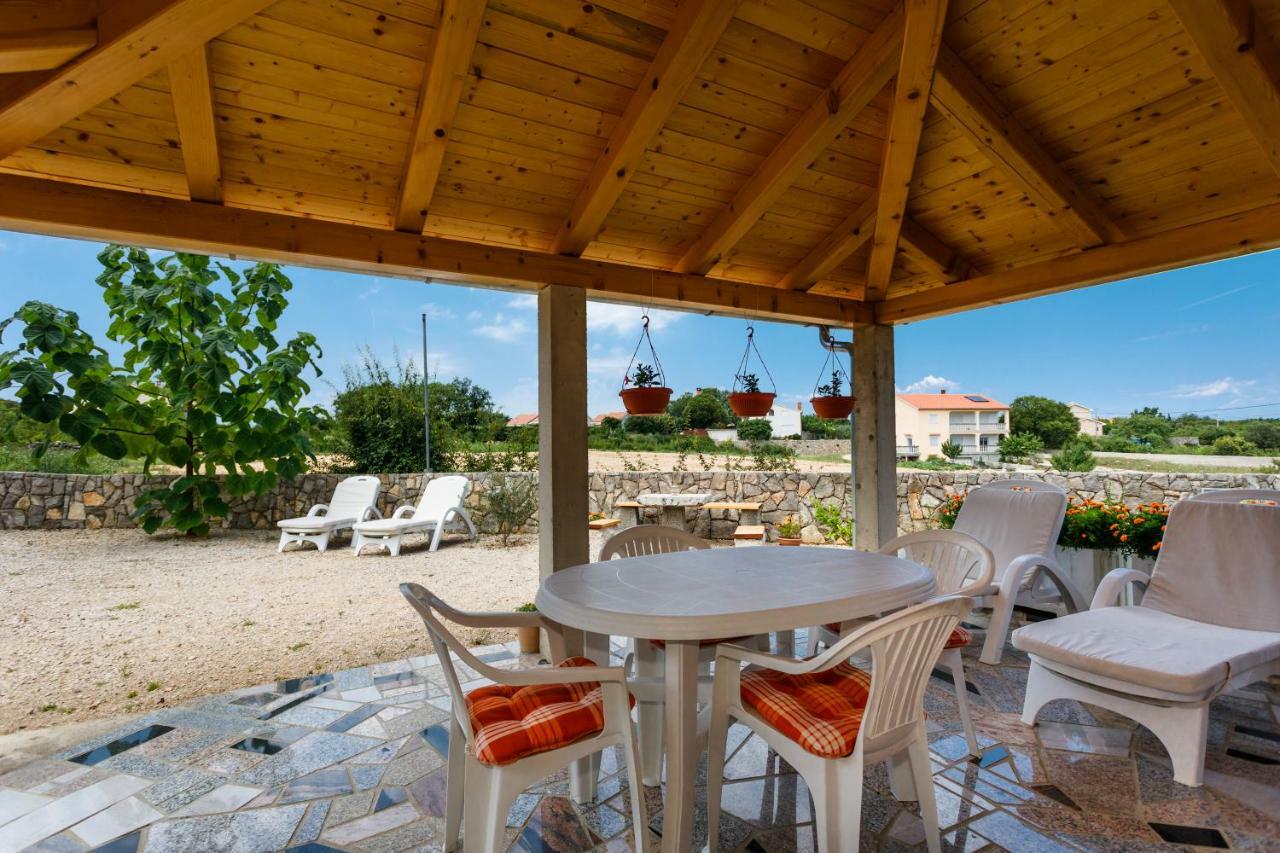 Apartman Dobrila Vrh  Extérieur photo